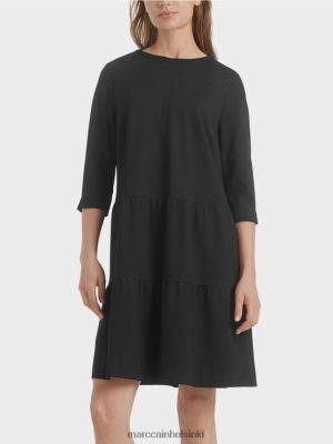 Marc Cain Jersey -mekko porrastetulla flounilla musta vaatteet V0LL48145 Marc Cain Mekko