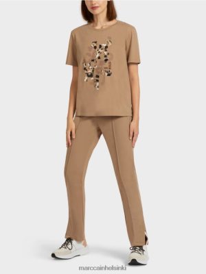 Marc Cain t-paita leopardilla ja kirjaintulostuksella kevyt kahvi vaatteet V0LL481433 Marc Cain Helsinki