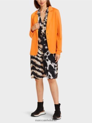 Marc Cain urheilullinen bleiseri uritetuilla neulottuilla hihansuilla kirkkaan oranssi vaatteet V0LL48201 Marc Cain Vaatteet