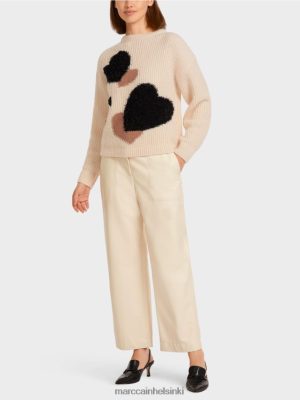 Marc Cain villapaita sydämellä "neulottu Saksassa" creme vaatteet V0LL481193 Marc Cain Helsinki